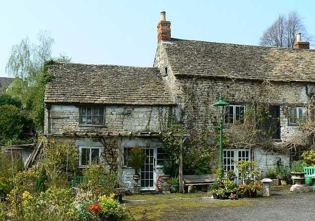 9. The Ancient Ram Inn - Gloucestershire, England