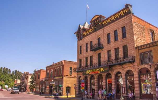 35. The Bullock Hotel - Deadwood, South Dakota, USA (Best Haunted Houses)