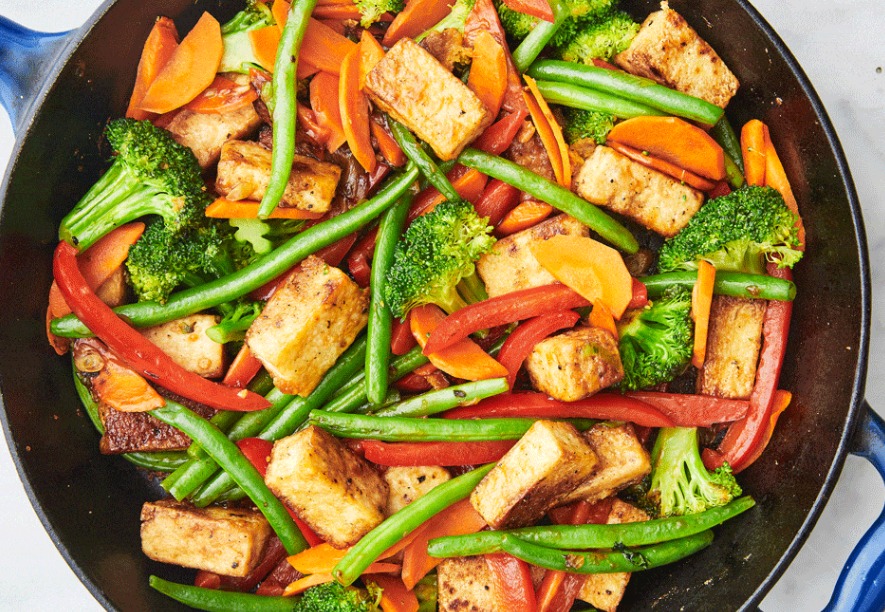 8. Tofu stir-fry with vegetables