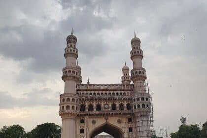 10 Best Places To Visit in Hyderabad