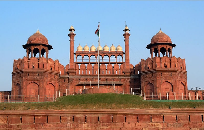 Red Fort (Best Places To Visit in Delhi)