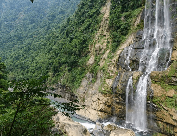 Wulai Falls